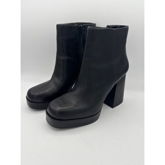 NWT Women’s Steve Madden Black Leather Platform Ankle Boots Sz 7.5M - Picture 2 of 8